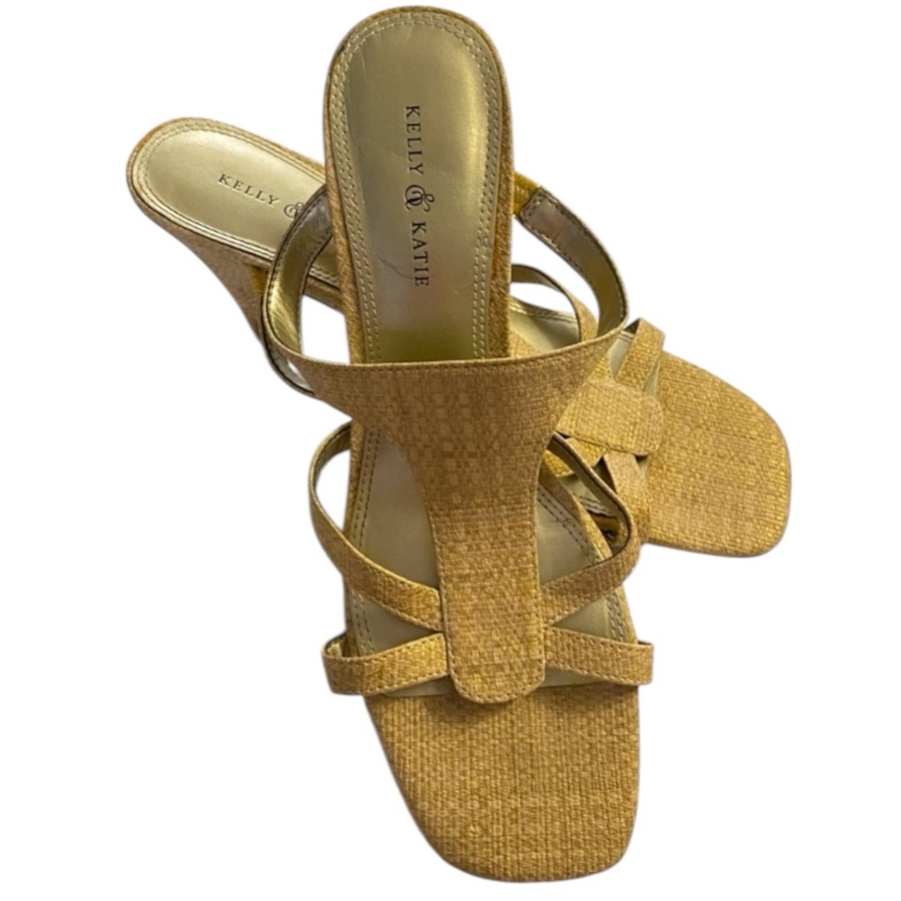 KELLY & KATIE Sandals, Cork, Strappy, Sz 8, High heels 3.5”, Normcore, Timeless